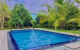 Serenity Lake Resort Yala